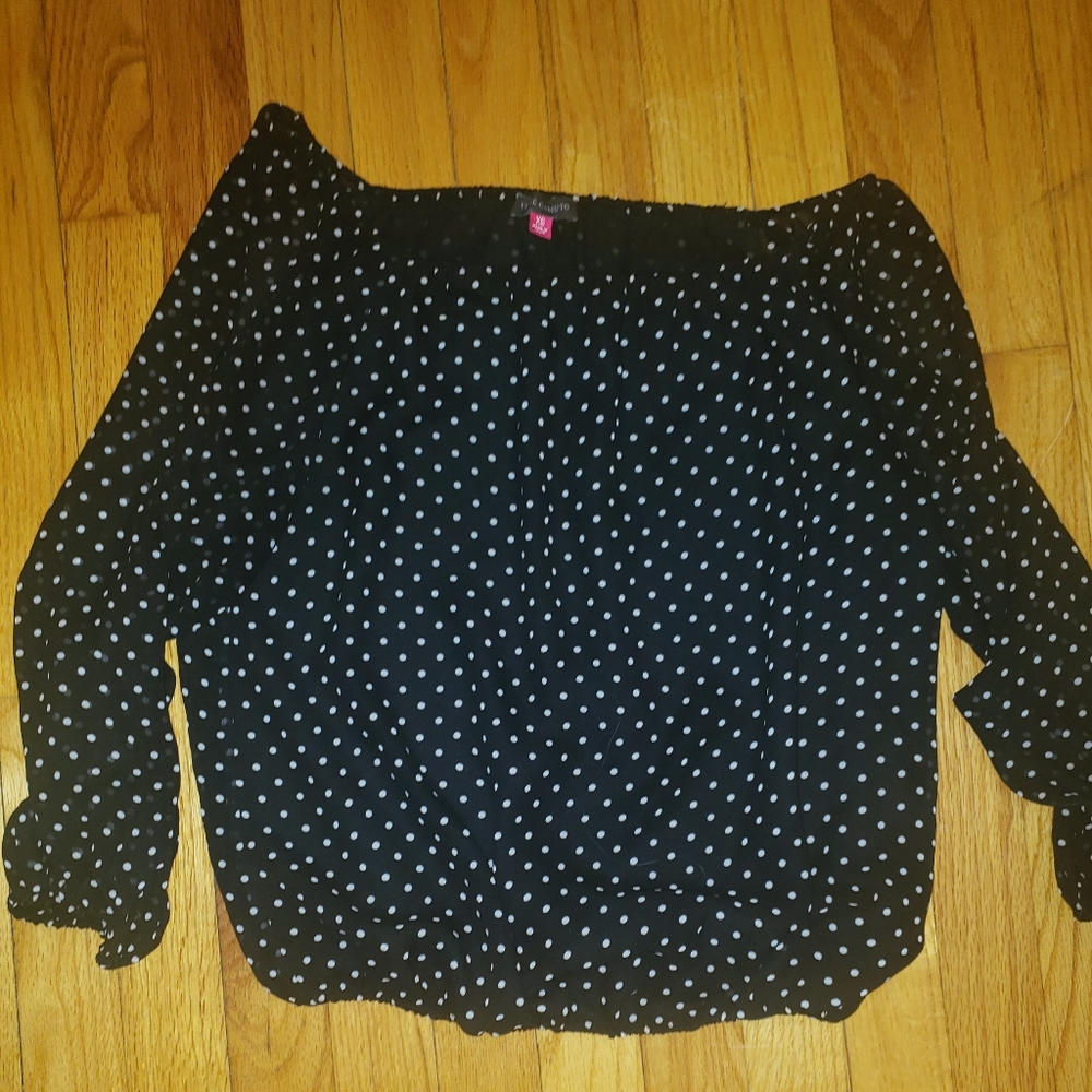 Adorable black and white polka dot top